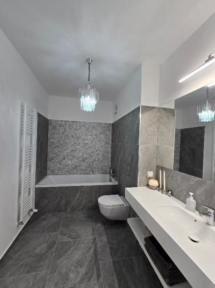 Apartament cu 2 camere decomandat în Băneasa