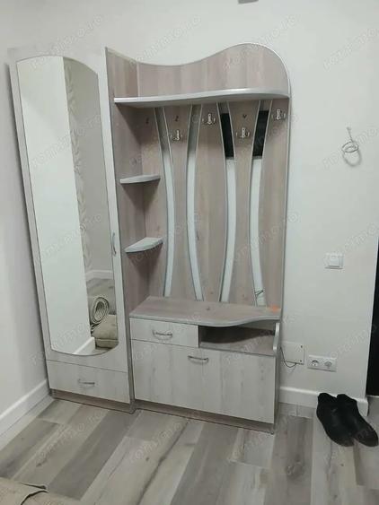 Garsonieră decomandată în Plopi