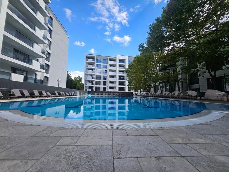 Apartament cu 3 camere decomandat, mobilat în Iancu Nicolae