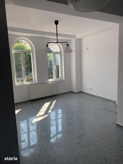 Casa cu destinatie comerciala 335 mp - 20