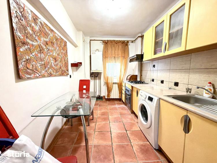 Apartament cu 2 camere decomandat în Ultracentral