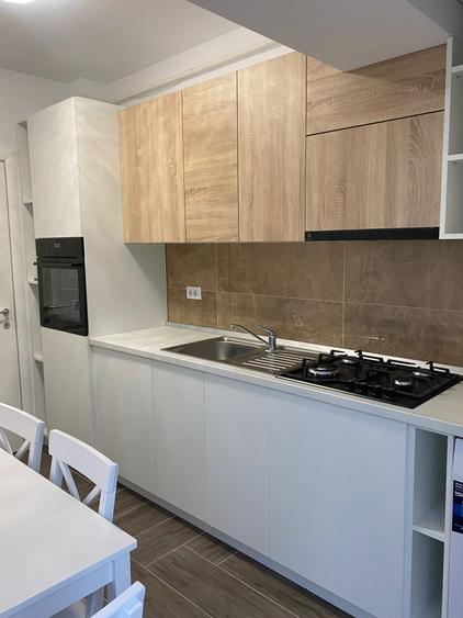 Apartament cu 2 camere decomandat în Tătărași