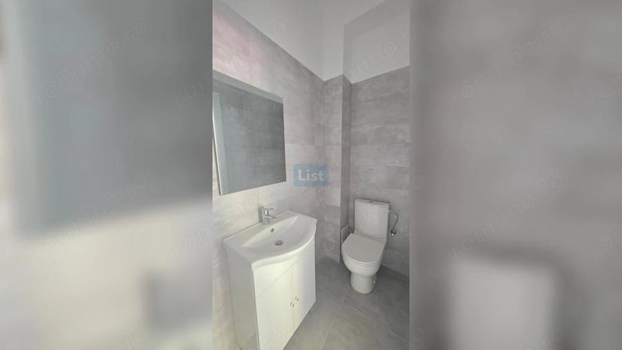Spațiu comercial, de 50 mp, în Central