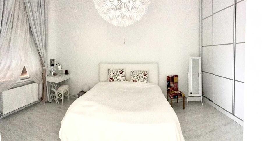 Apartament cu 3 camere semidecomandat în Ultracentral