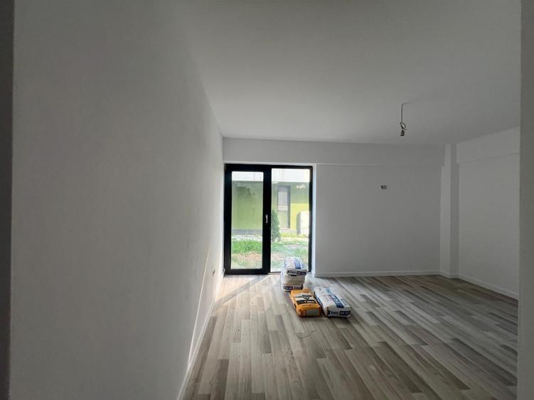 Apartament cu 2 camere decomandat în Cug