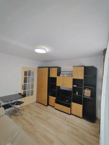Garsonieră decomandată în Giurgiului
