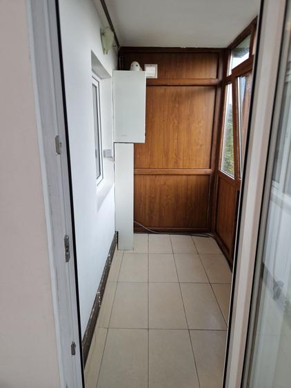 Apartament cu 2 camere decomandat în Soarelui