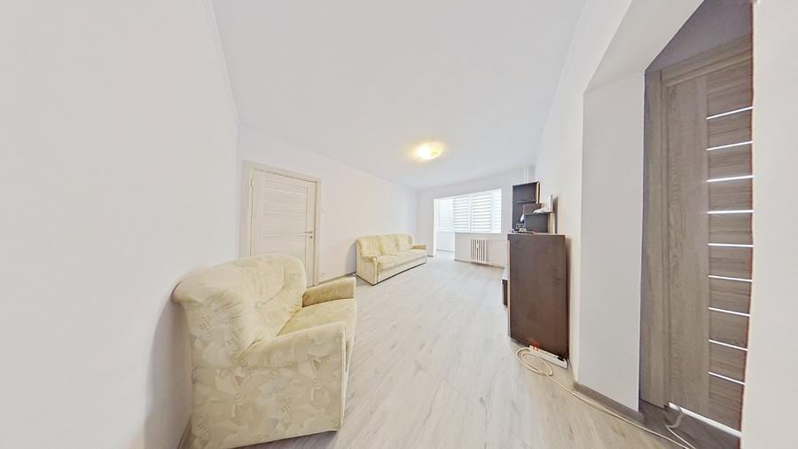 Apartament cu 2 camere semidecomandat în Aurel Vlaicu