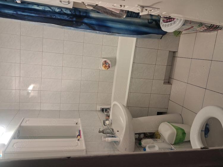 Apartament cu 4 camere decomandat în Mărăști