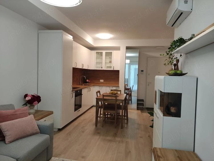 Apartament cu 2 camere decomandat în Doamna Ghica