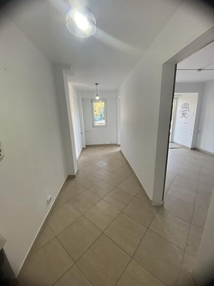 Spațiu comercial, de 47 mp, în Sârbi