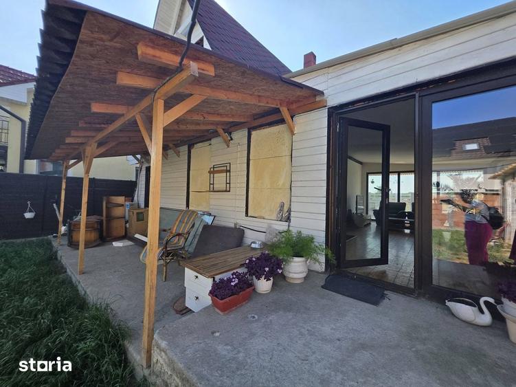 Casă cu 3 camere cu Teren 300 Mp în Sânmartin