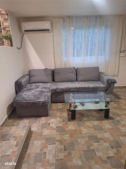 Casă cu 4 camere în Comana