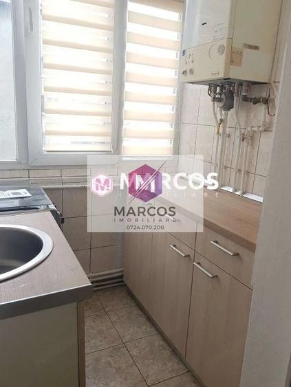 Apartament cu 2 camere semidecomandat în Cuptoare (Reșița)