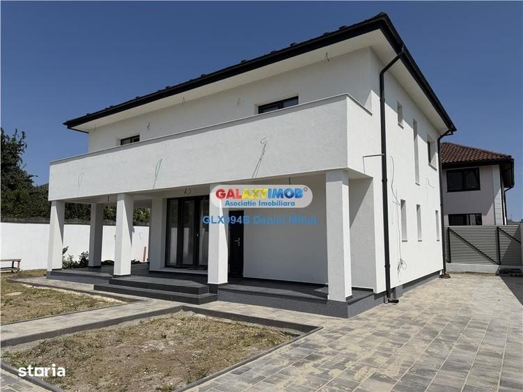 Casă cu 4 camere în Drumul Taberei
