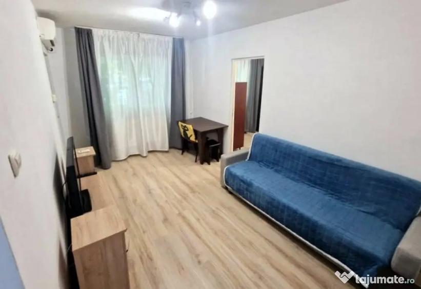 Apartament cu 2 camere nedecomandat în Tătărași