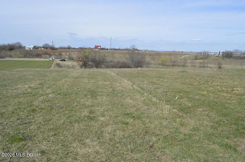 Teren Construcții intravilan de 4000 mp, în Suseni