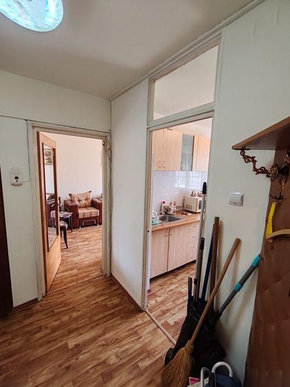 Apartament cu 3 camere decomandat în Camil Ressu