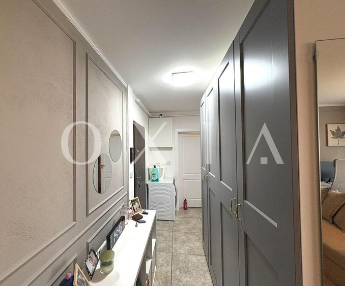 Apartament cu 3 camere semidecomandat, mobilat în Aradului