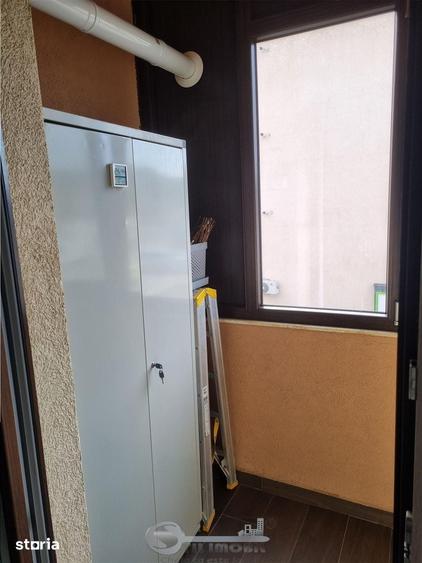 Apartament cu 3 camere decomandat în Ciurea