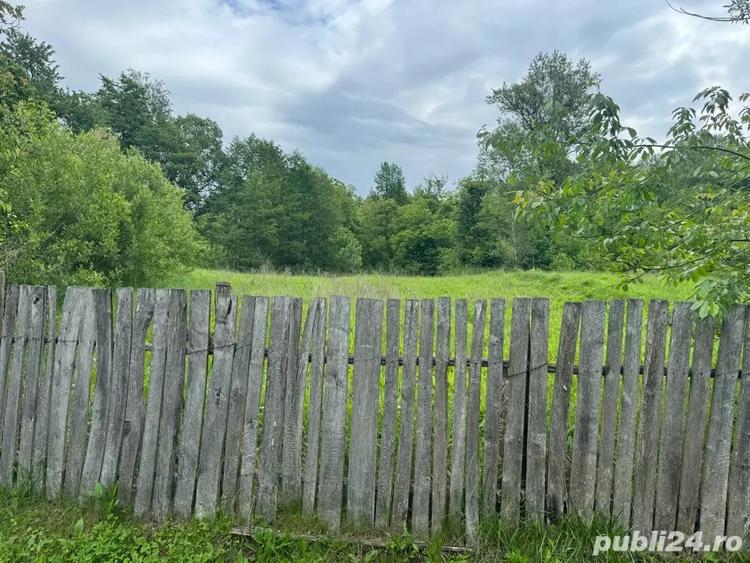 Teren de 700 mp, în Bălțățeni