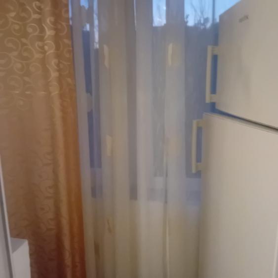 Garsonieră decomandată în Unirii Centru
