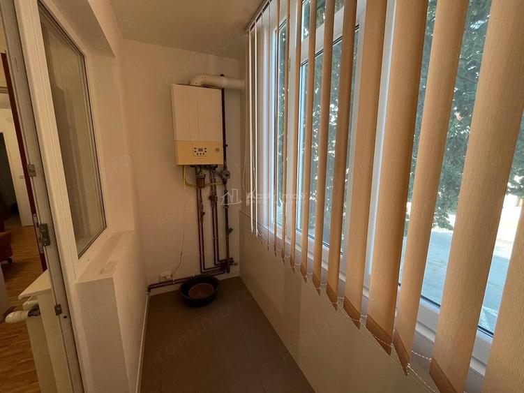 Apartament cu 3 camere semidecomandat în Nord