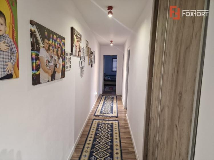 Duplex cu 3 camere cu Canalizare în Moșnița Veche