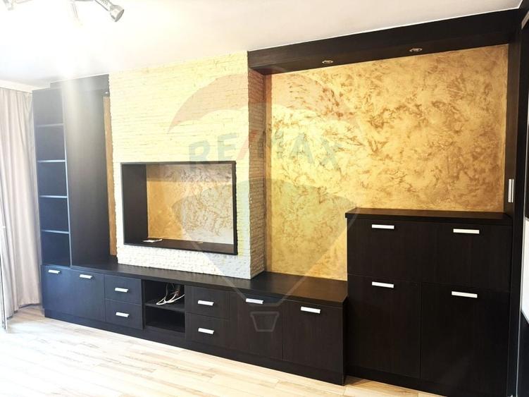 Apartament cu 3 camere decomandat, mobilat în Mărăști