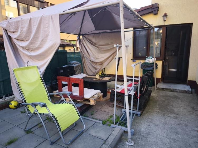 Apartament cu 3 camere în Valea Adâncă