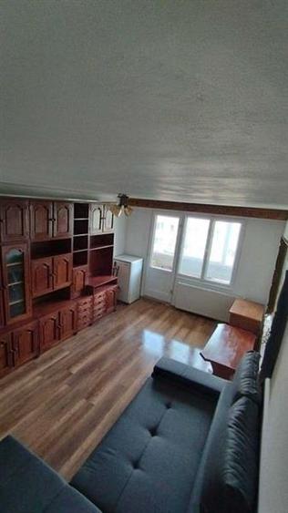 Apartament cu 2 camere decomandat, mobilat în Astra