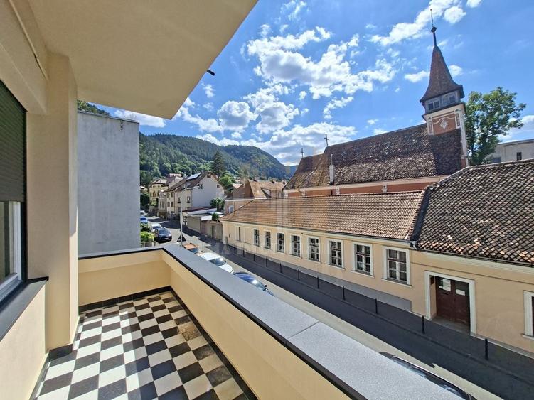 Apartament 3 camere Poarta Schei Brasov - 1