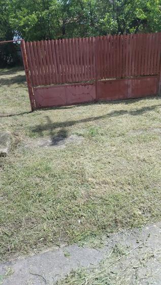 Casă cu Teren 27000 Mp în Leleasca