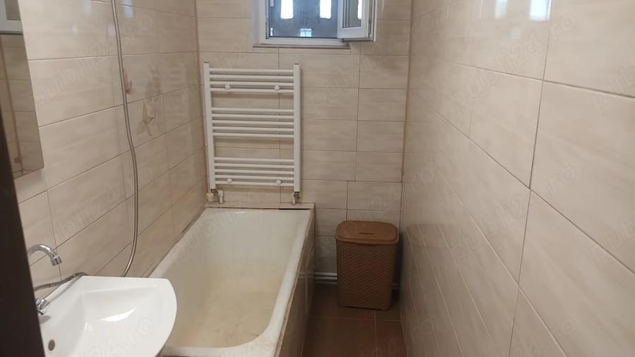 Apartament cu 2 camere nedecomandat în Central