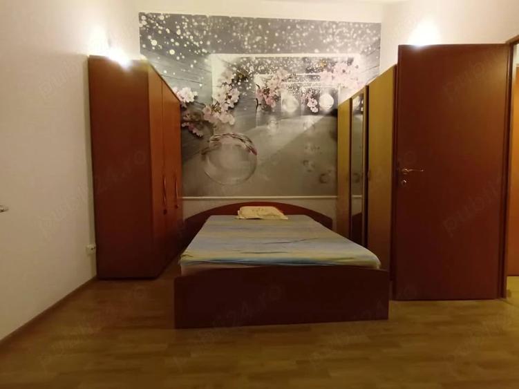 Apartament cu 3 camere decomandat în Sâmbăta de Sus