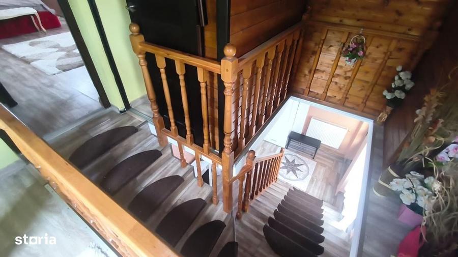 Casă cu 2 camere în Central
