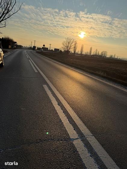 Teren de 1000 mp, în Buhoci