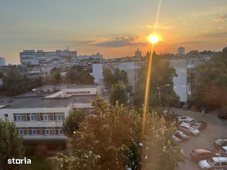 Apartament cu 2 camere decomandat în Malu Roșu