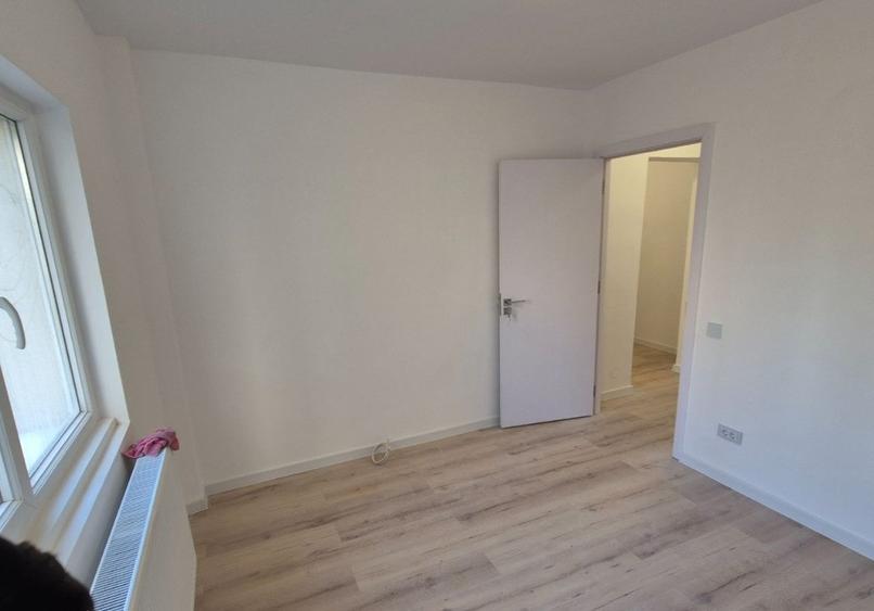 Apartament cu 2 camere decomandat în Moșilor