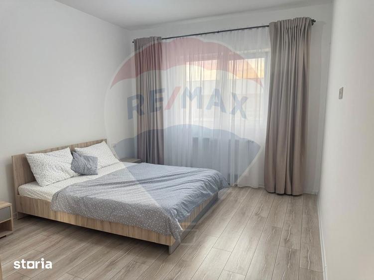 Apartament cu 3 camere decomandat, mobilat în Berceni