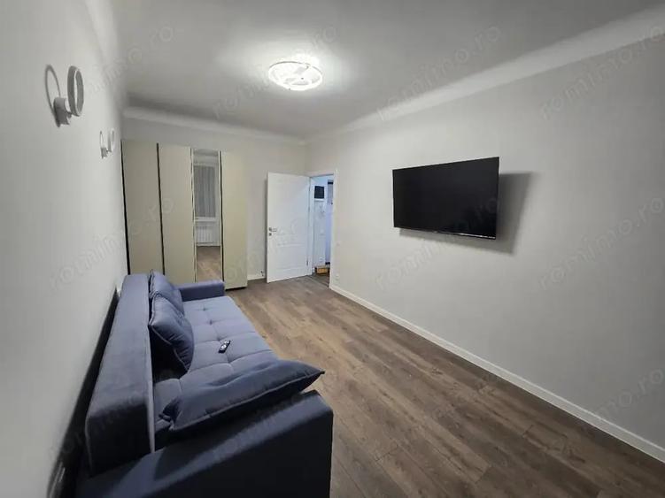 Apartament cu 2 camere decomandat în Avantgarden