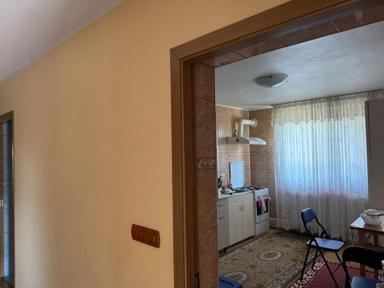 Casă individuală cu 4 camere cu Garaj în Vasile Alecsandri