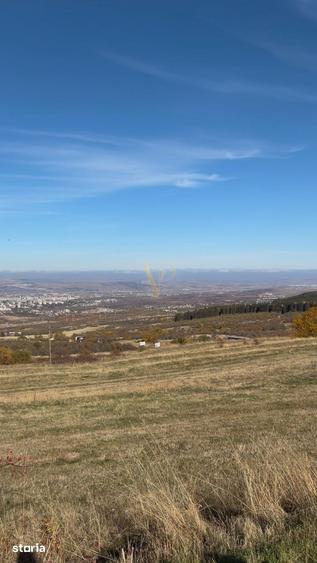 Teren de 2900 mp, în Borhanci