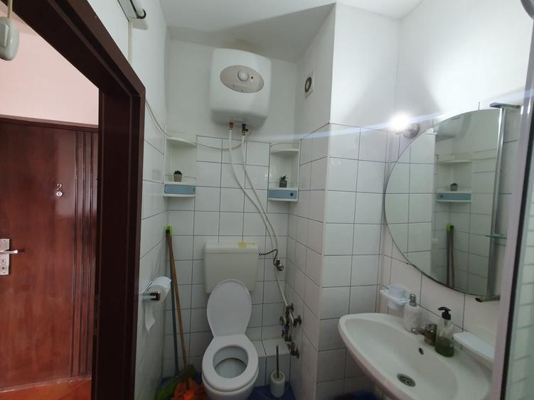 Inchiriez apartament 2 cam zona cocorilor - 4