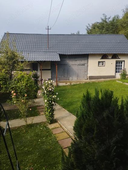 Casă cu 4 camere în Țaga