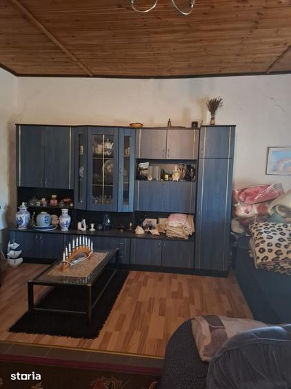Casă cu 2 camere cu Teren 200 Mp în Orțișoara
