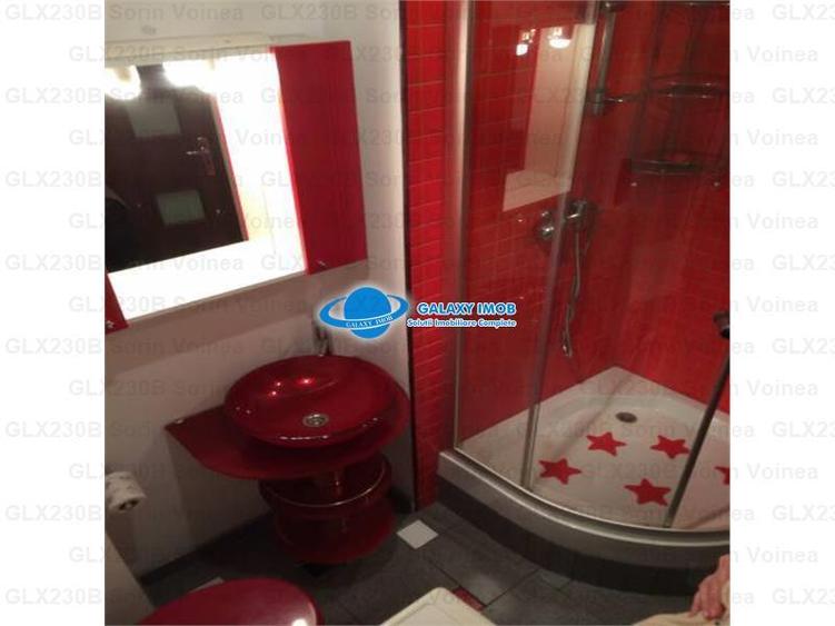 Apartament cu 3 camere semidecomandat, mobilat în Dristor