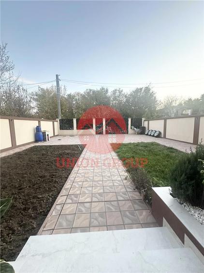 Casa de 300 mp, amplasata pe teren de 500 mp, Mamaia Nord - 16