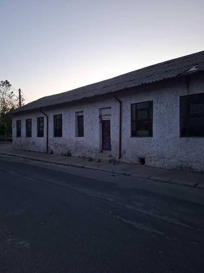 Casă cu 4 camere în Ultracentral