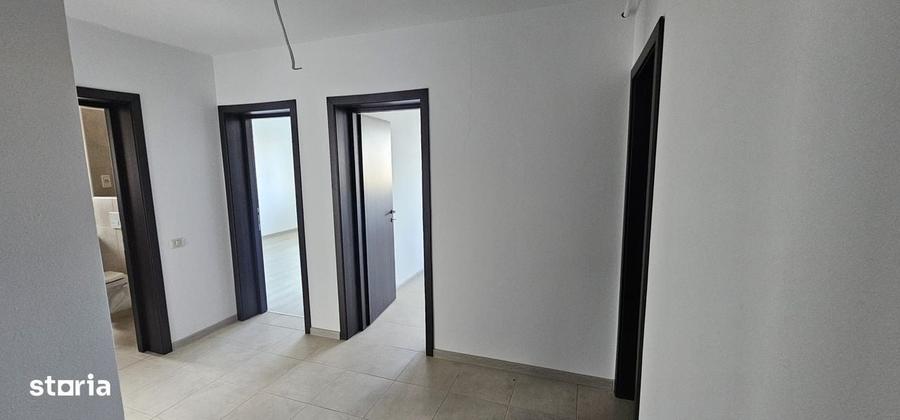 Apartament cu 2 camere decomandat în Sânpetru